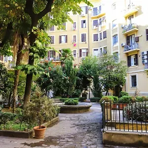 La Luna Nel Pozzo Bed and breakfast Roma